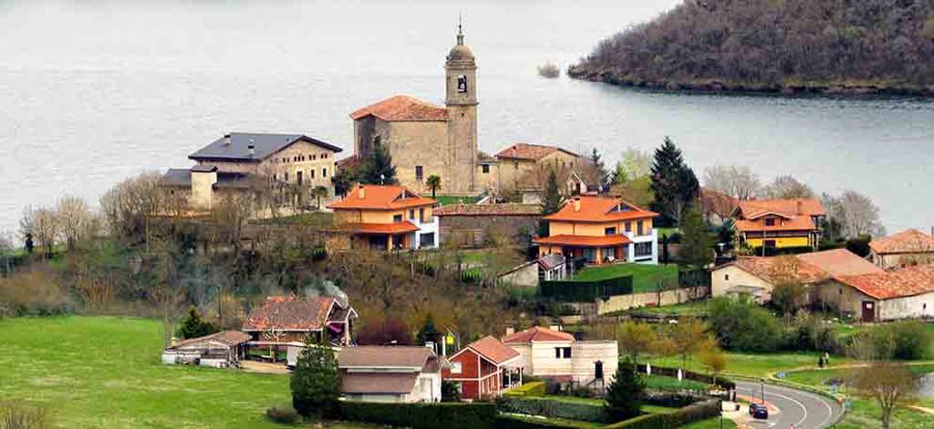 Holidays to Murguia