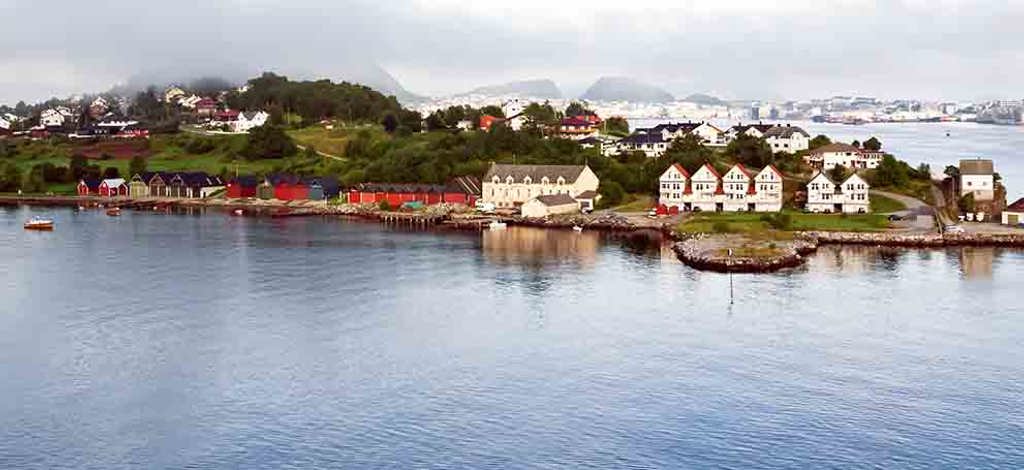 Holidays to Hornindal