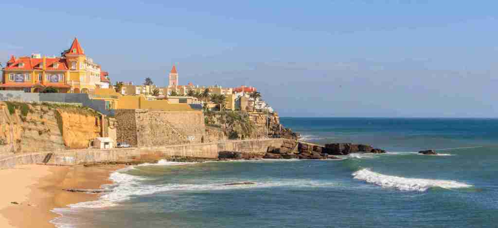 Holidays to Paco de Arcos