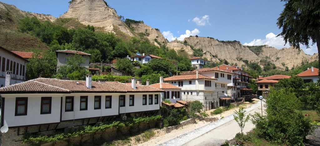 Holidays to Banya