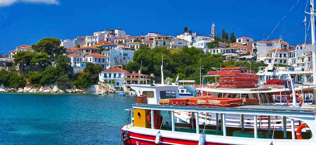 Holidays to Glossa